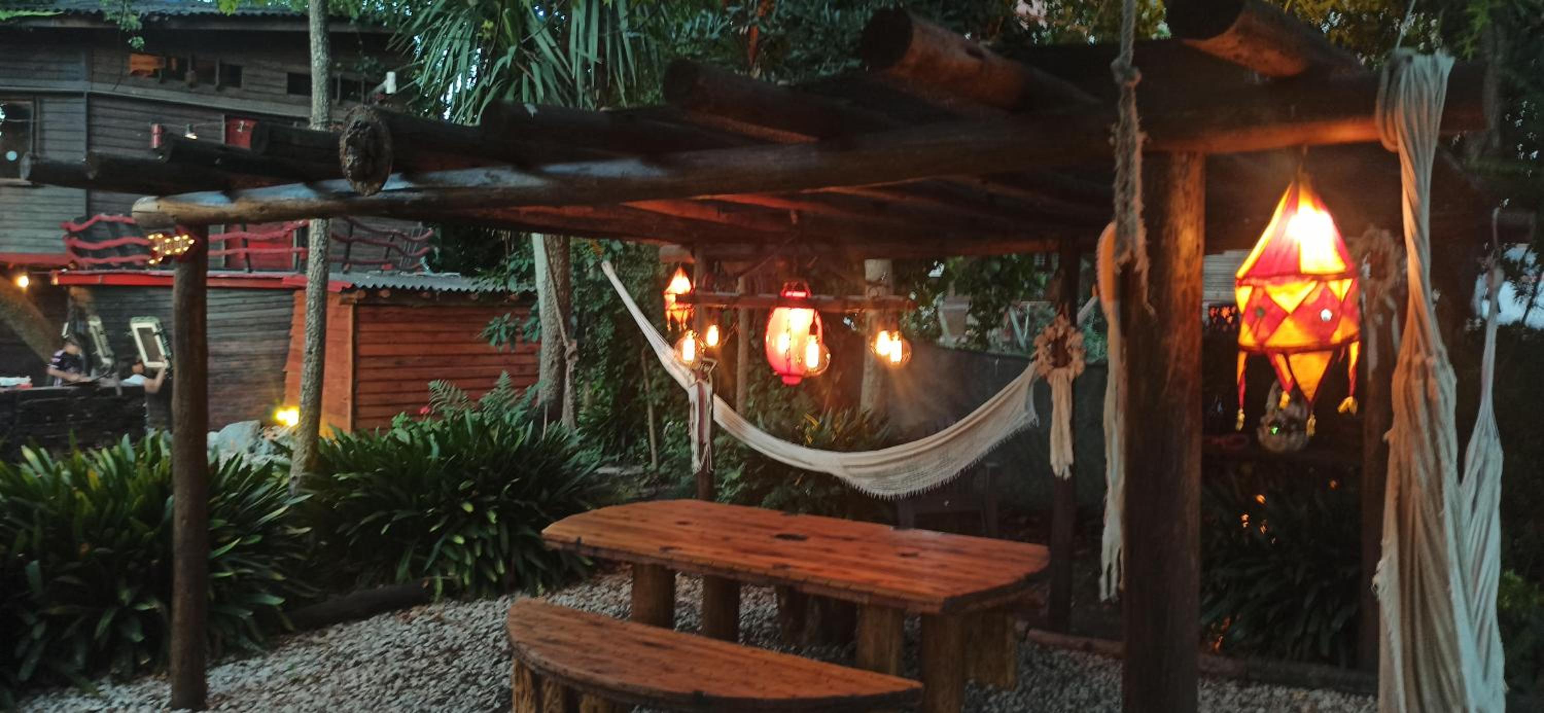 Cabaña en el Bosque Peralta Ramos, Mar del Plata, 4/5 huespedes.