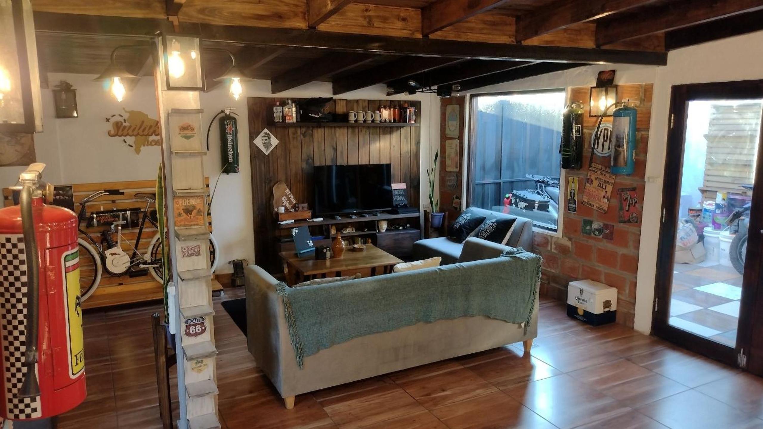 lounge