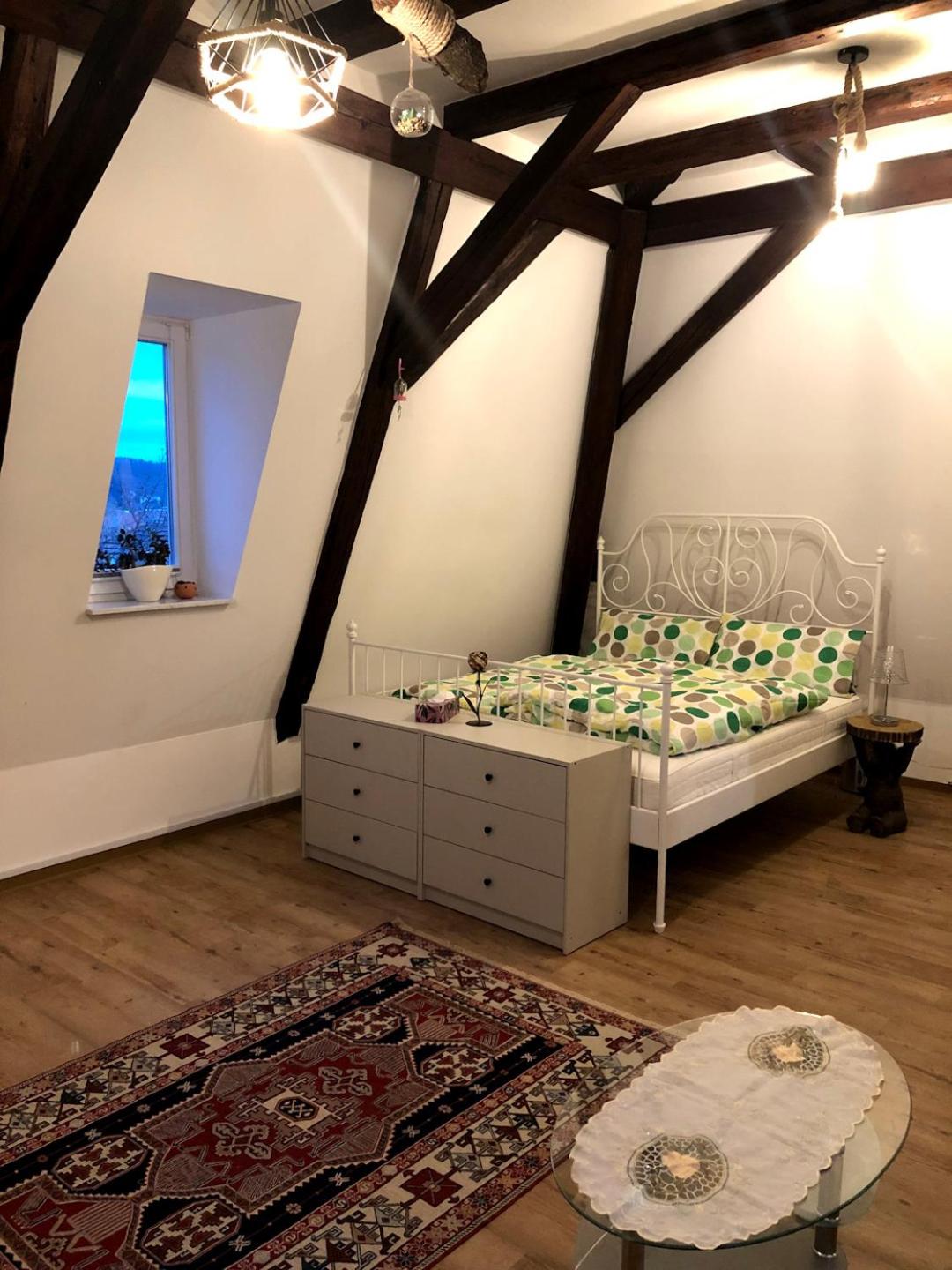 Marktresidenz Eisenach- Stilvolle Maisonette mit 3 Zimmern und 2 Bädern