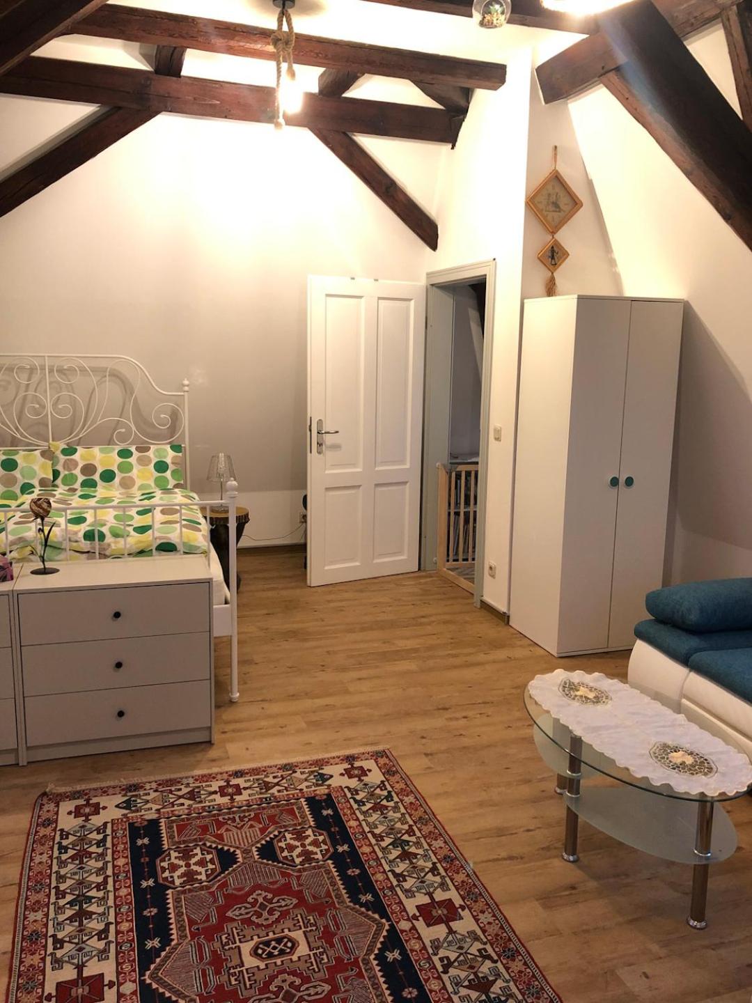 Marktresidenz Eisenach- Stilvolle Maisonette mit 3 Zimmern und 2 Bädern