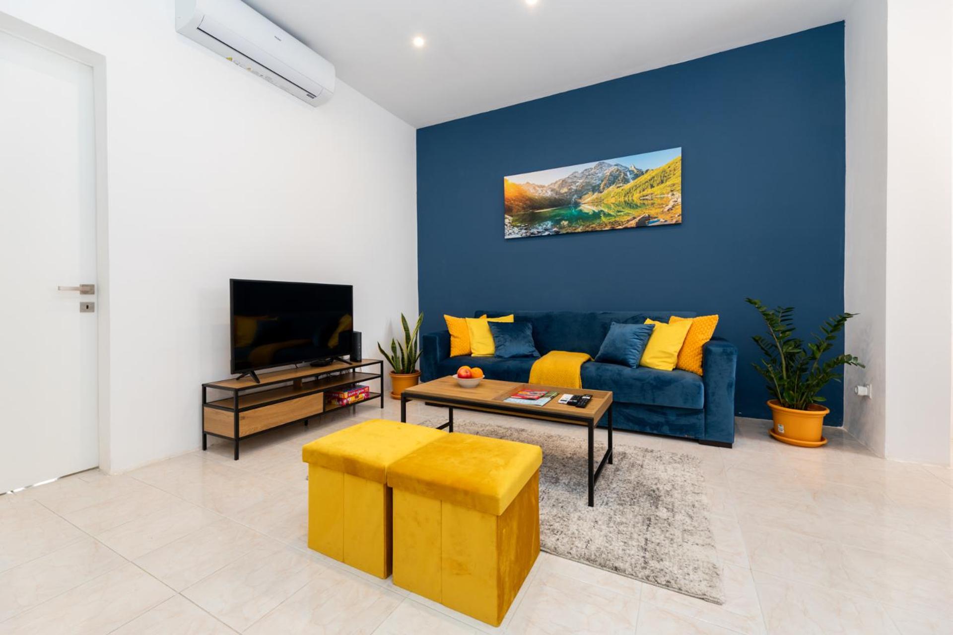 Chic 1BR Retreat in St Julian's by Holi photo 3