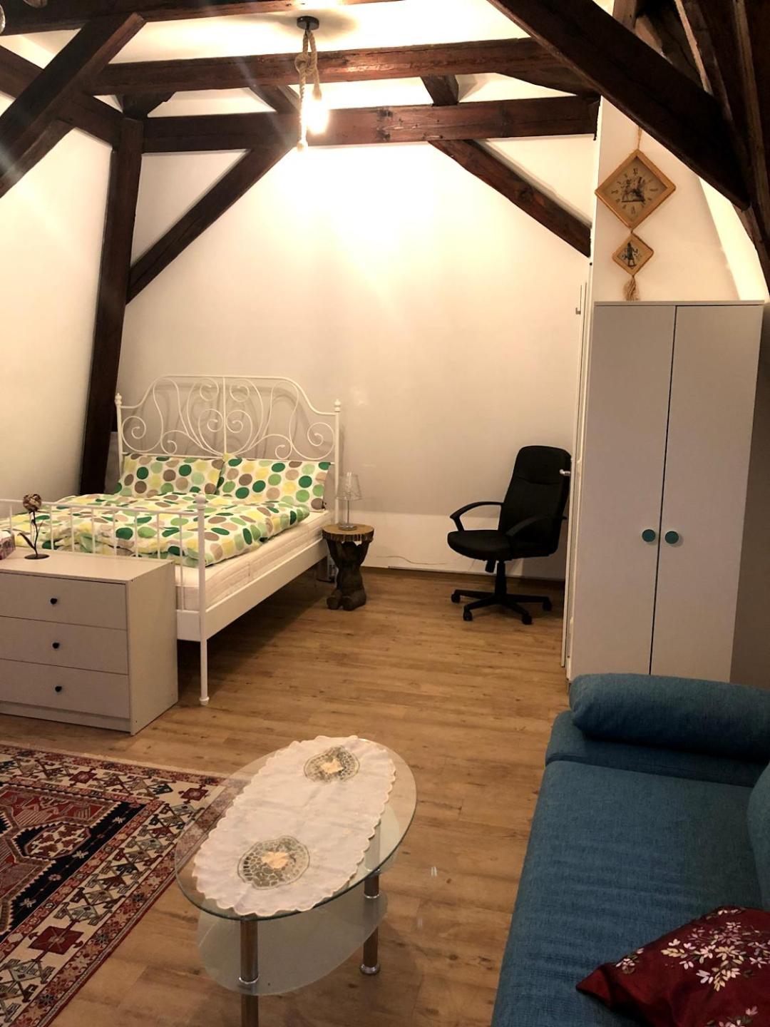 Marktresidenz Eisenach- Stilvolle Maisonette mit 3 Zimmern und 2 Bädern