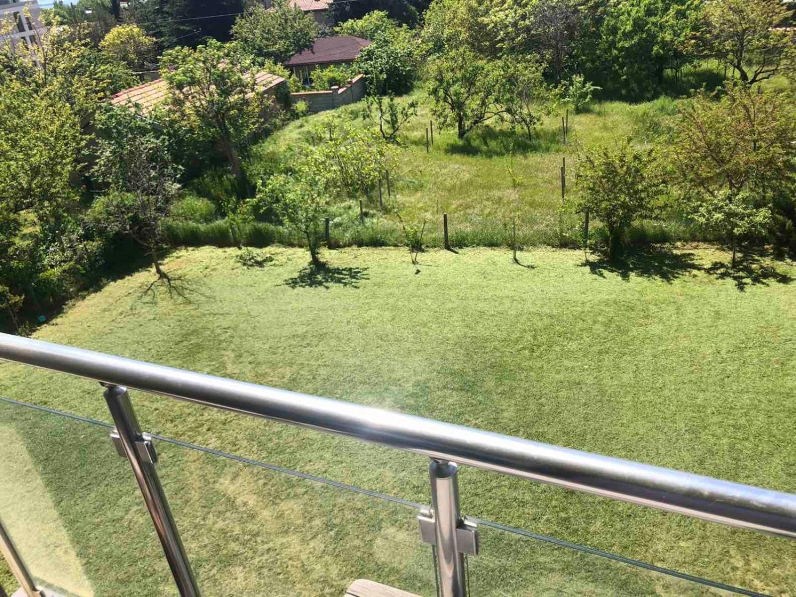BRIZ apartment; 2 bdr; 6 guests; private parking