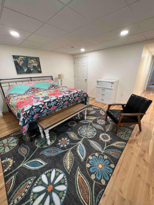 Spacious, Bright, Pristine Penn State Home view 5