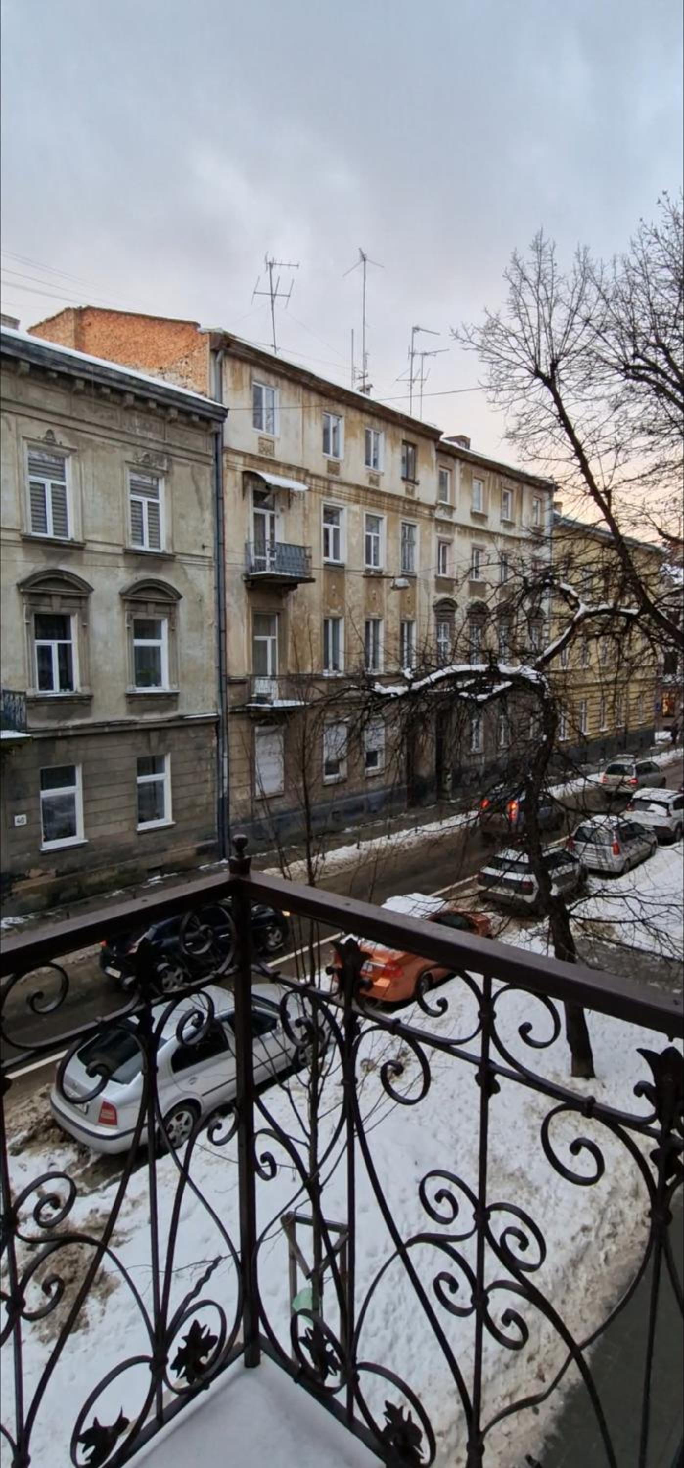 Photo 33