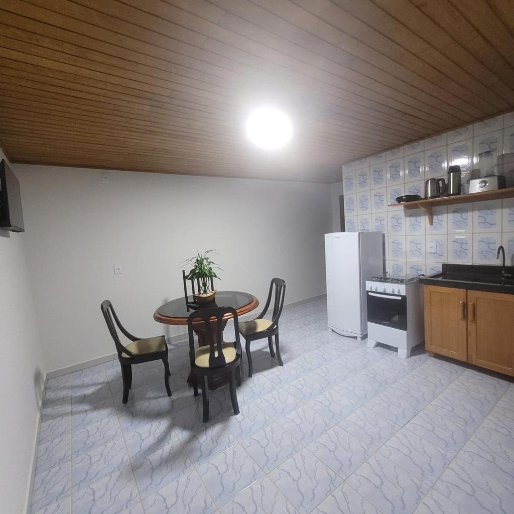 Pousada Paraíso Ap próximo ao centrinho da Pinheira