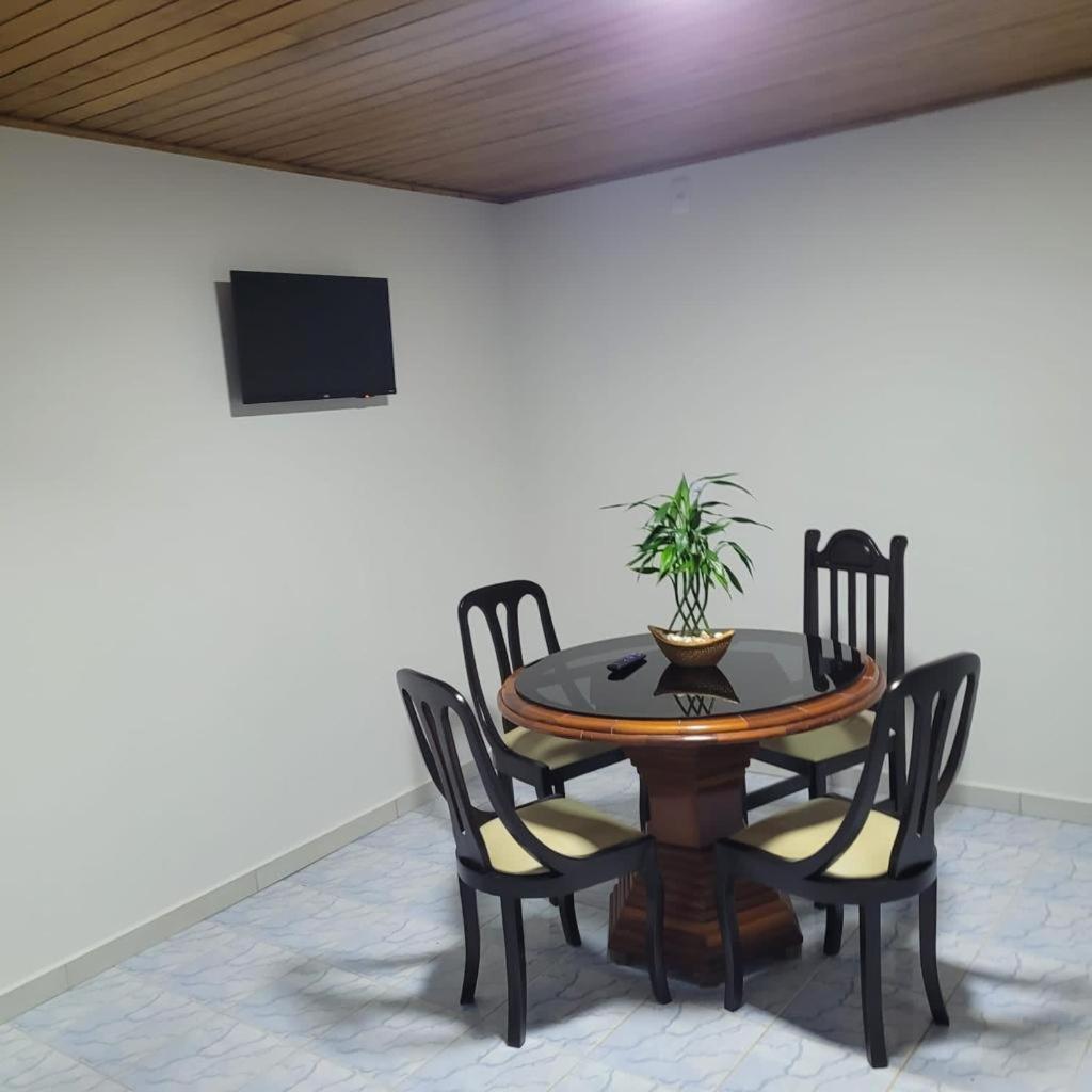 Pousada Paraíso Ap próximo ao centrinho da Pinheira