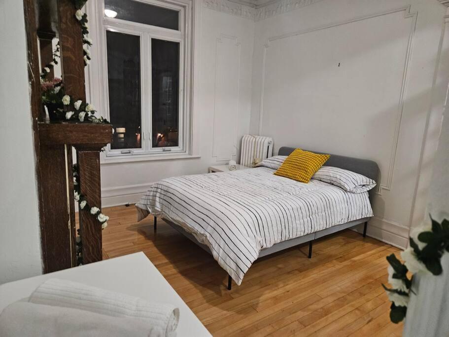 Mona Bella Beautiful Home In Mile End