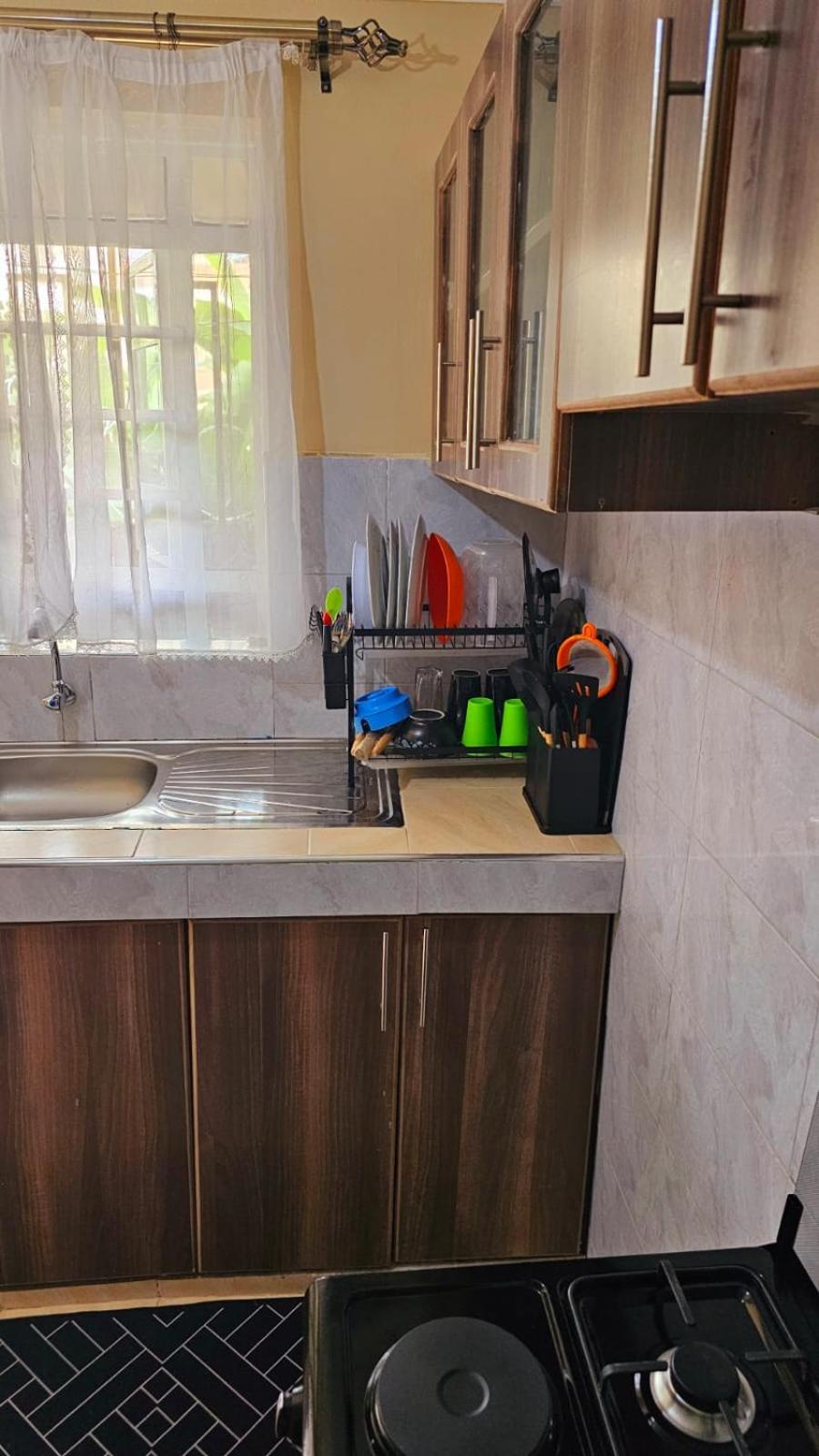 Cozy 1bedroom Apartment in Ruaka Nairobi view 5
