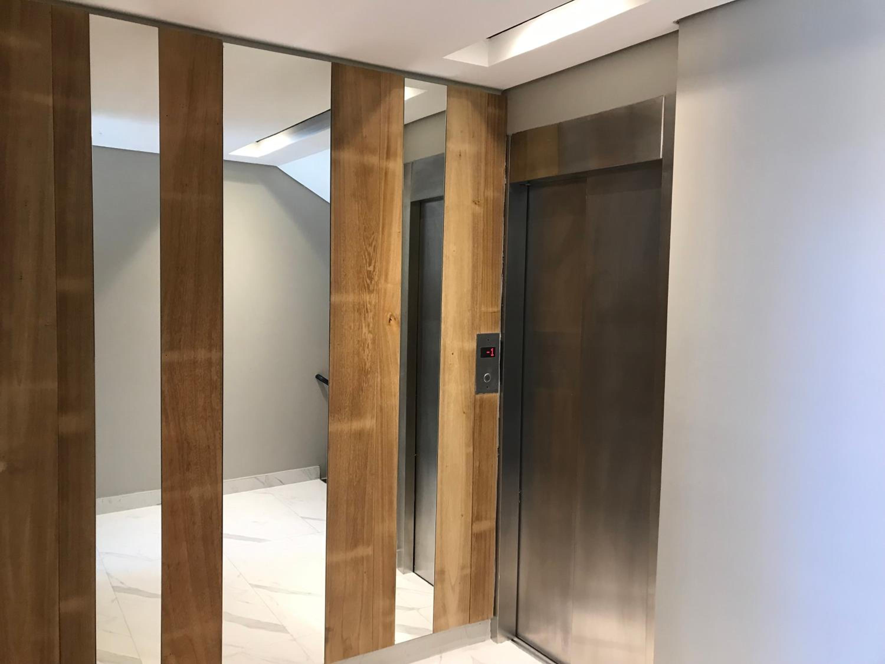 Amplio Monoambiente Dividido 45 m2. Flores.