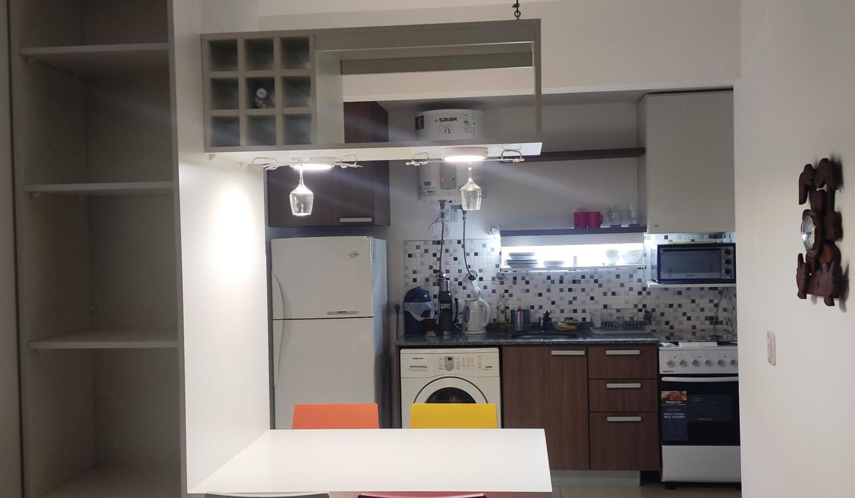 Amplio Monoambiente Dividido 45 m2. Flores.