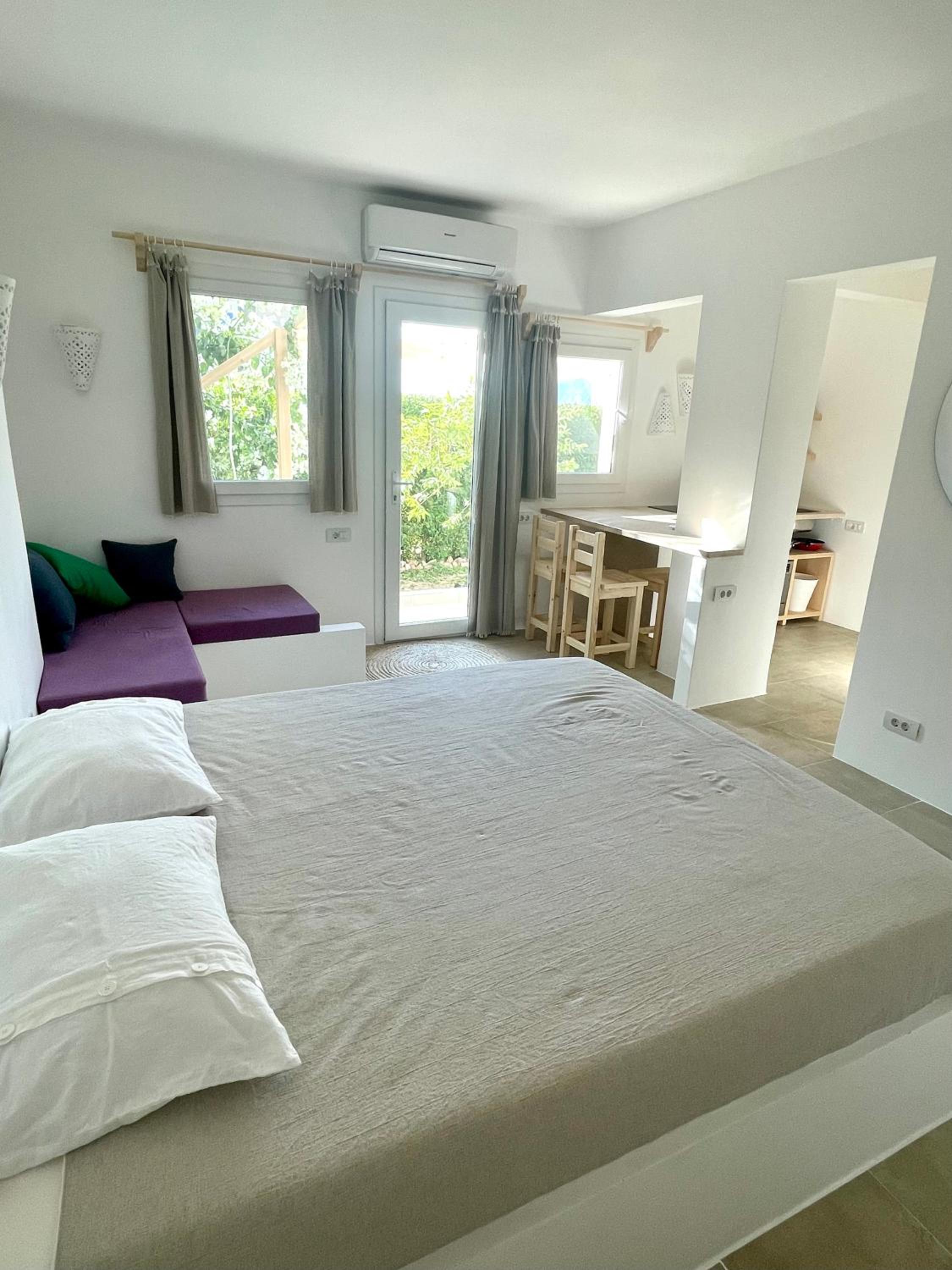 Lagoon Apartment