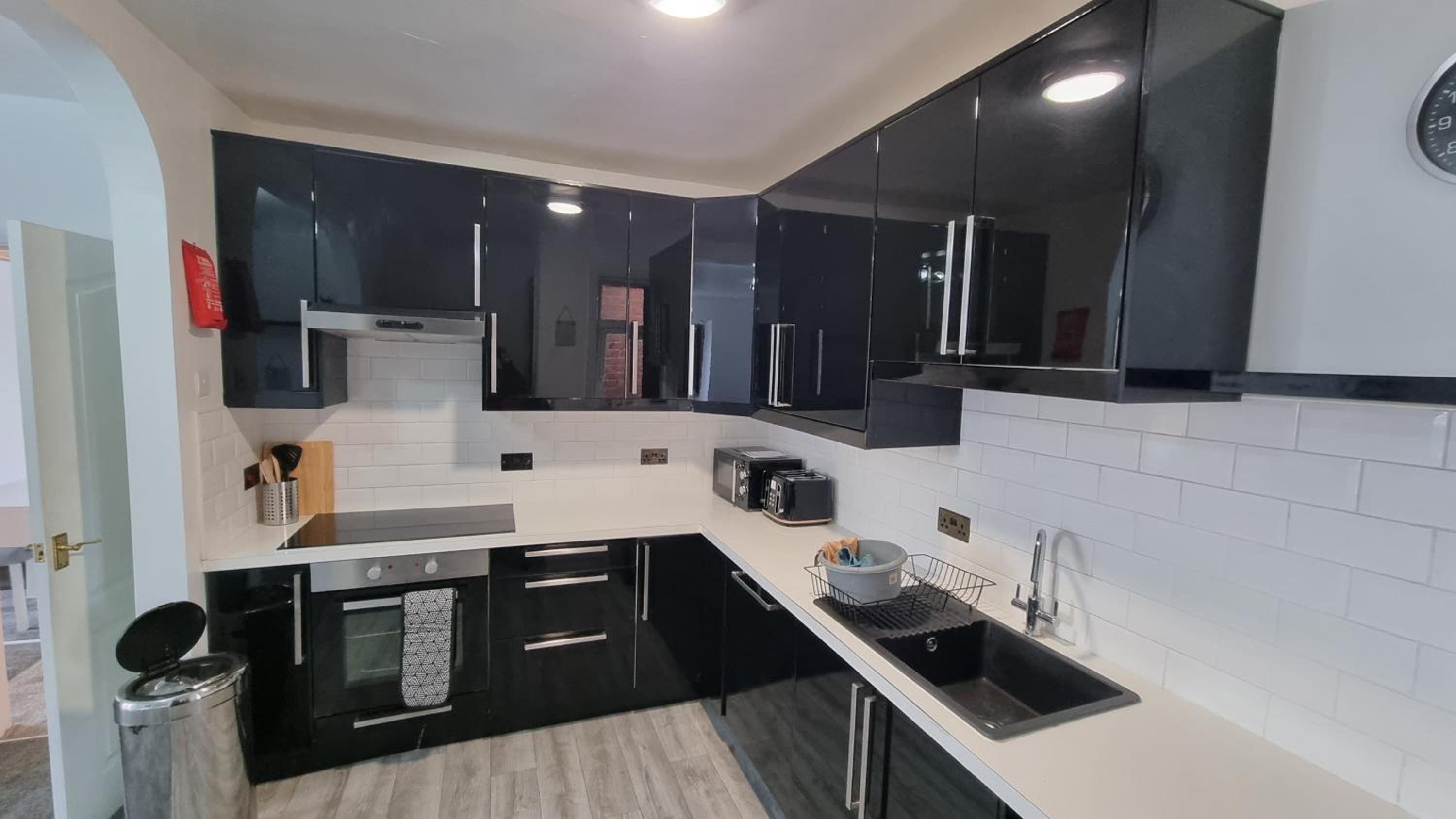 High St , 2 bed slp 6 Seaside flat view 5