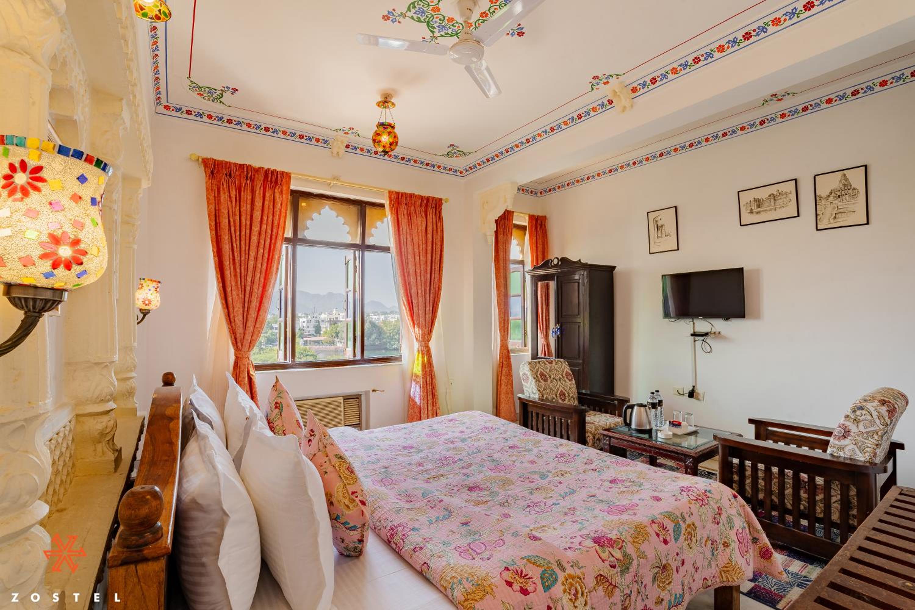 Zostel Udaipur - Hostel 24