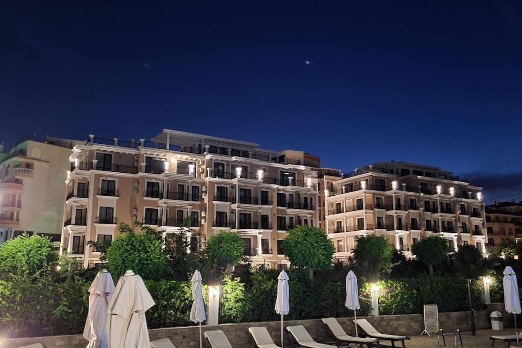 Mary Beach Resort Premium Apartments