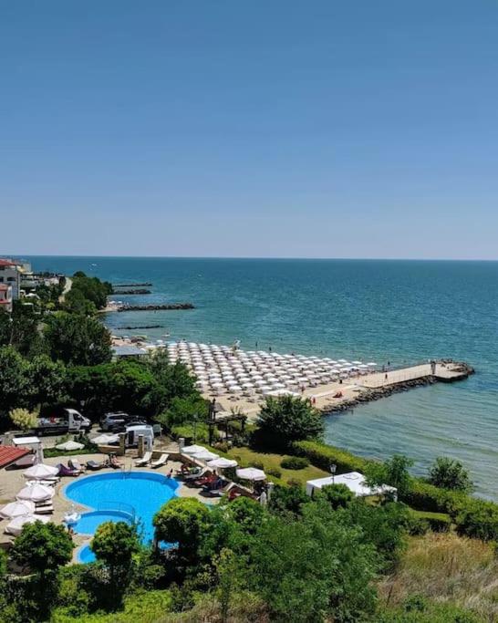 Mary Beach Resort Premium Apartments