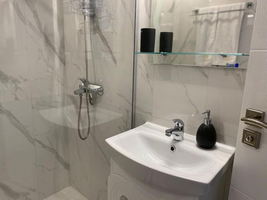 Mary Beach Resort Premium Apartments