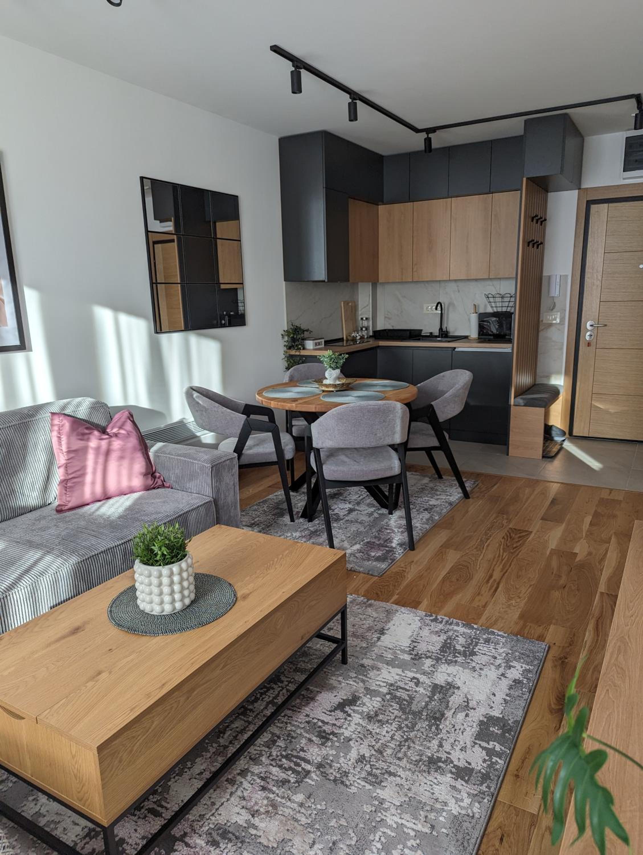 Apartman 8 view 5