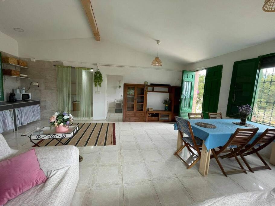 Casa de ladrillo 1 view 3
