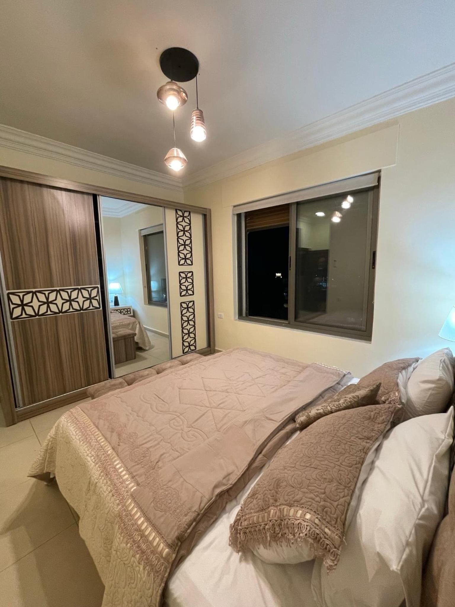 Home away from home with a Beautiful Balcony View 3 bedrooms 2 bathrooms view 5