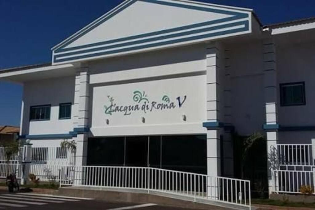 Experiência VIP no Lacqua Diroma Piscina, Sauna e Conforto
