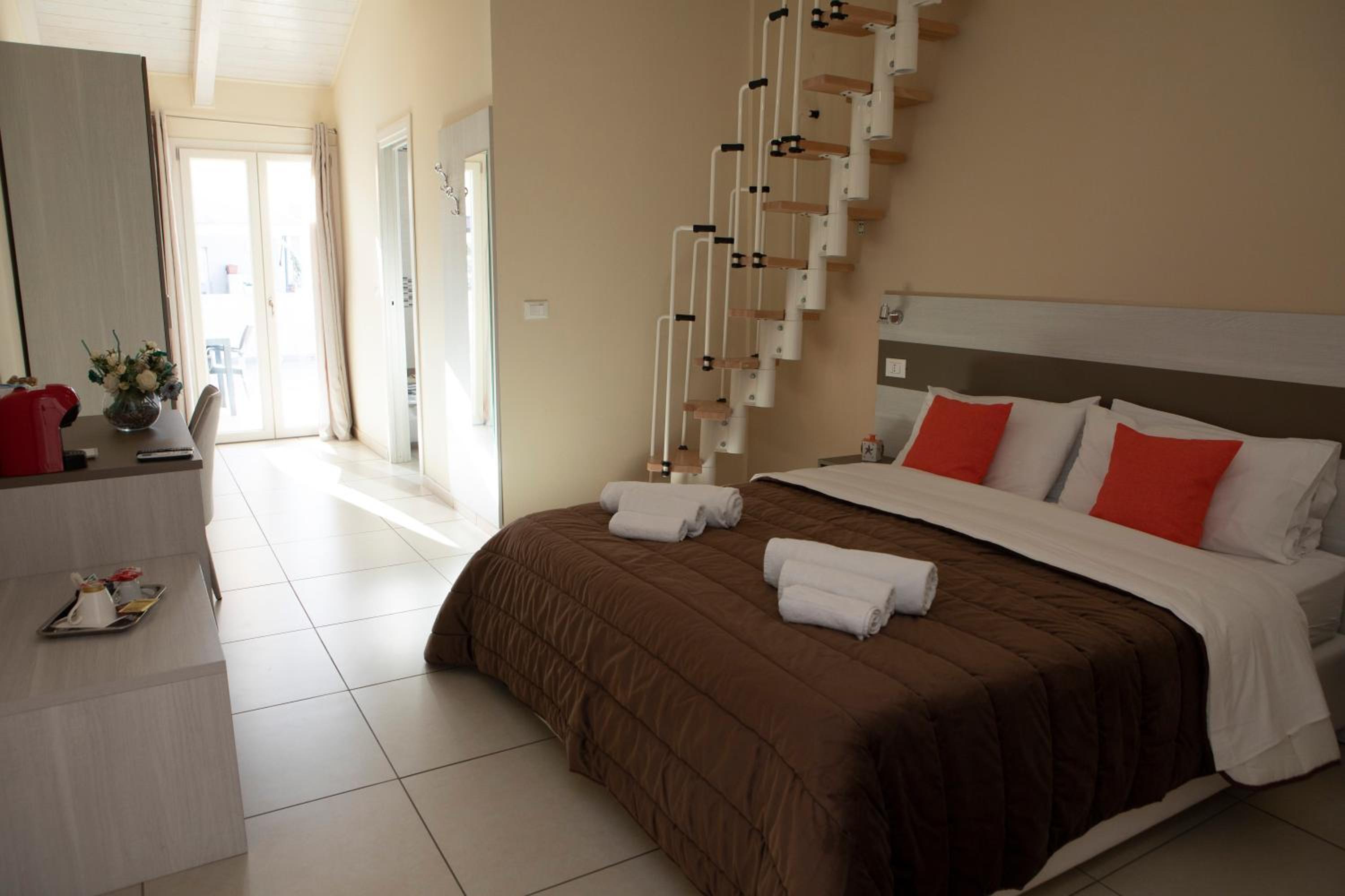 La Perla Amantea - Rooms & Apartaments photo 4