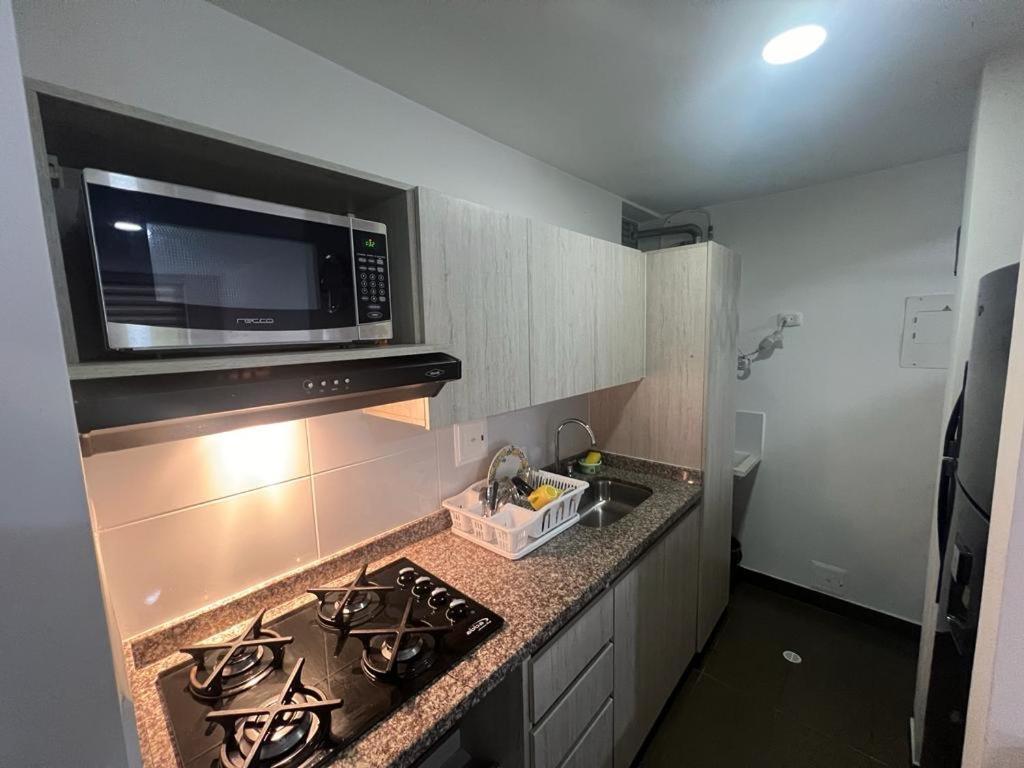 APARTAMENTO AMOBLADO CERCA Mall Plaza Manizales