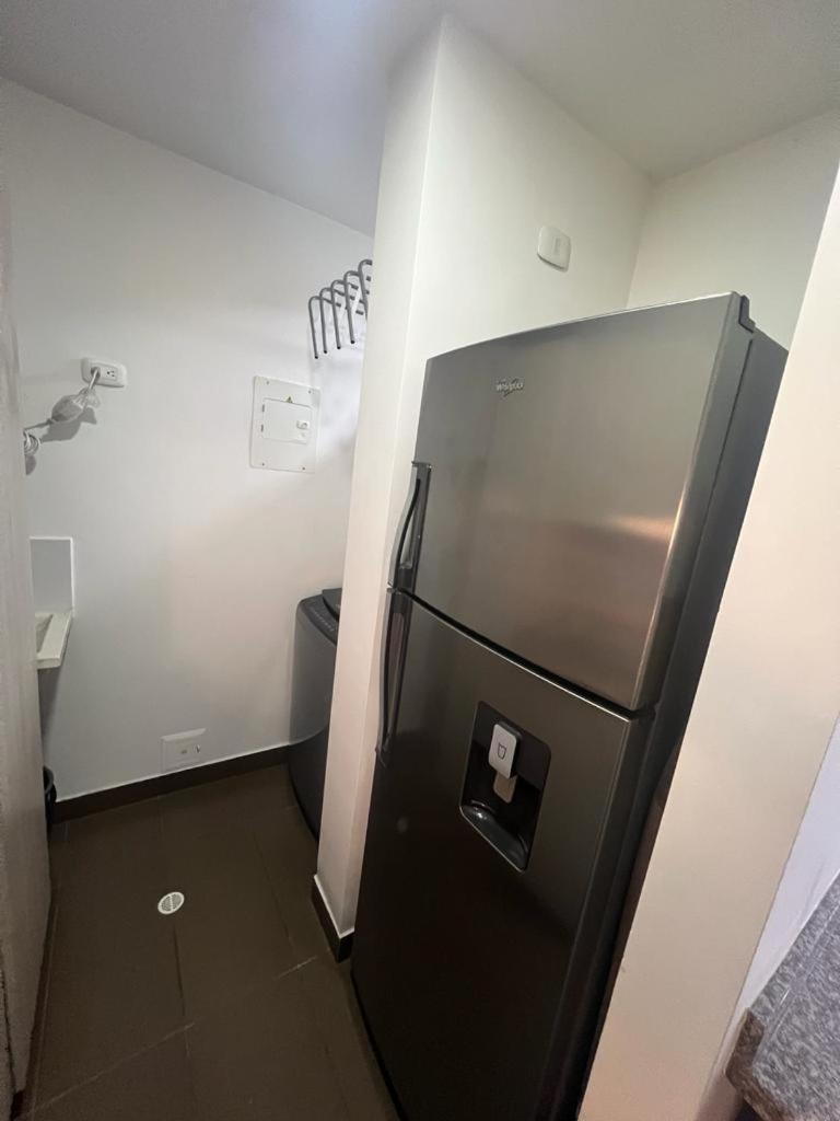 APARTAMENTO AMOBLADO CERCA Mall Plaza Manizales