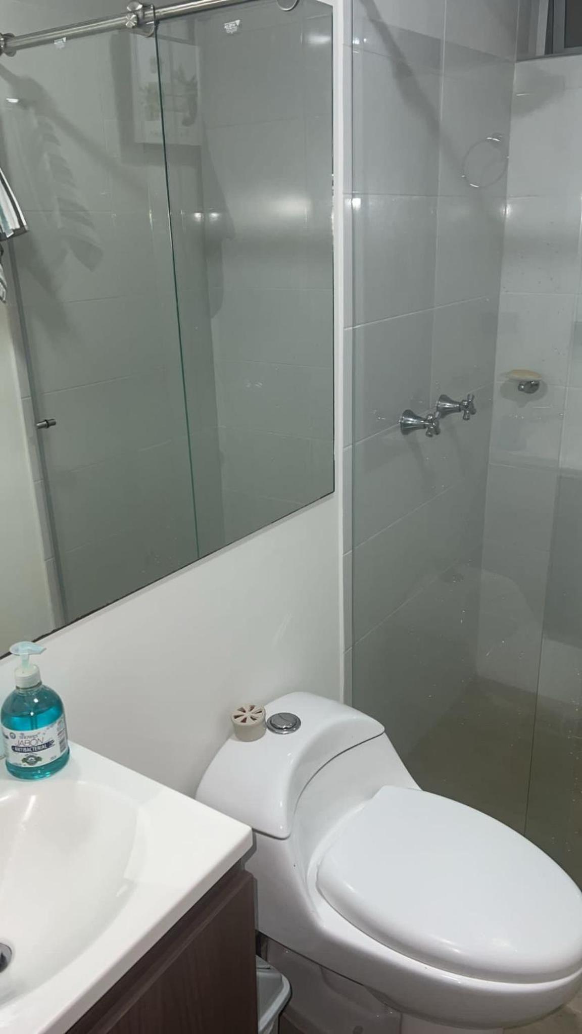 APARTAMENTO AMOBLADO CERCA Mall Plaza Manizales