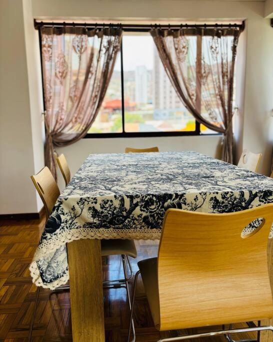 Centro ciudad ,plaza avaroa , Duplex departamento
