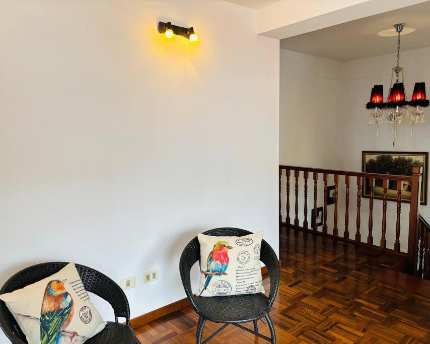 Centro ciudad ,plaza avaroa , Duplex departamento