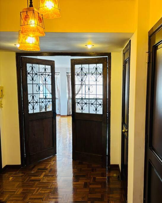 Centro ciudad ,plaza avaroa , Duplex departamento