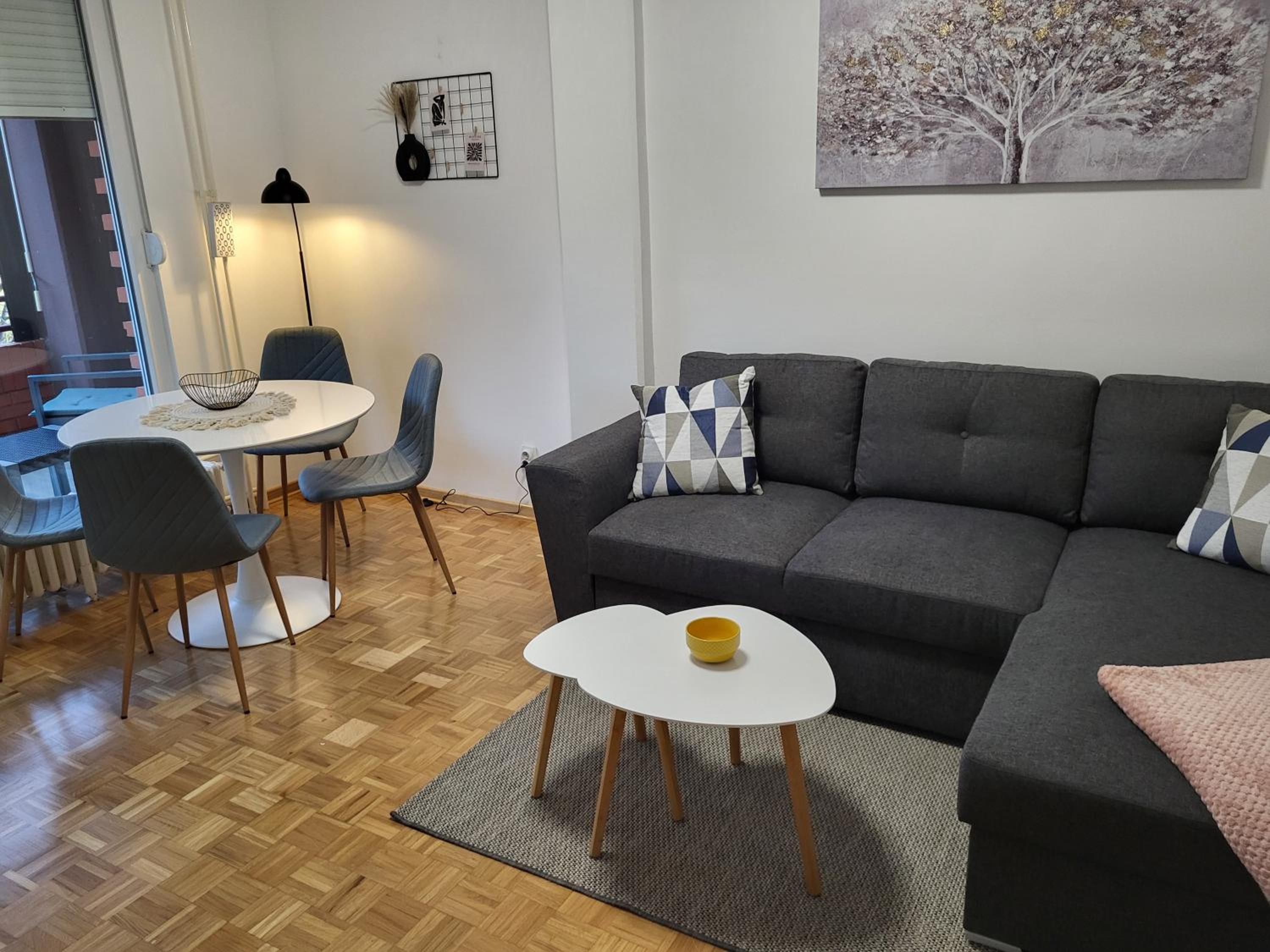 Breeze Apartment