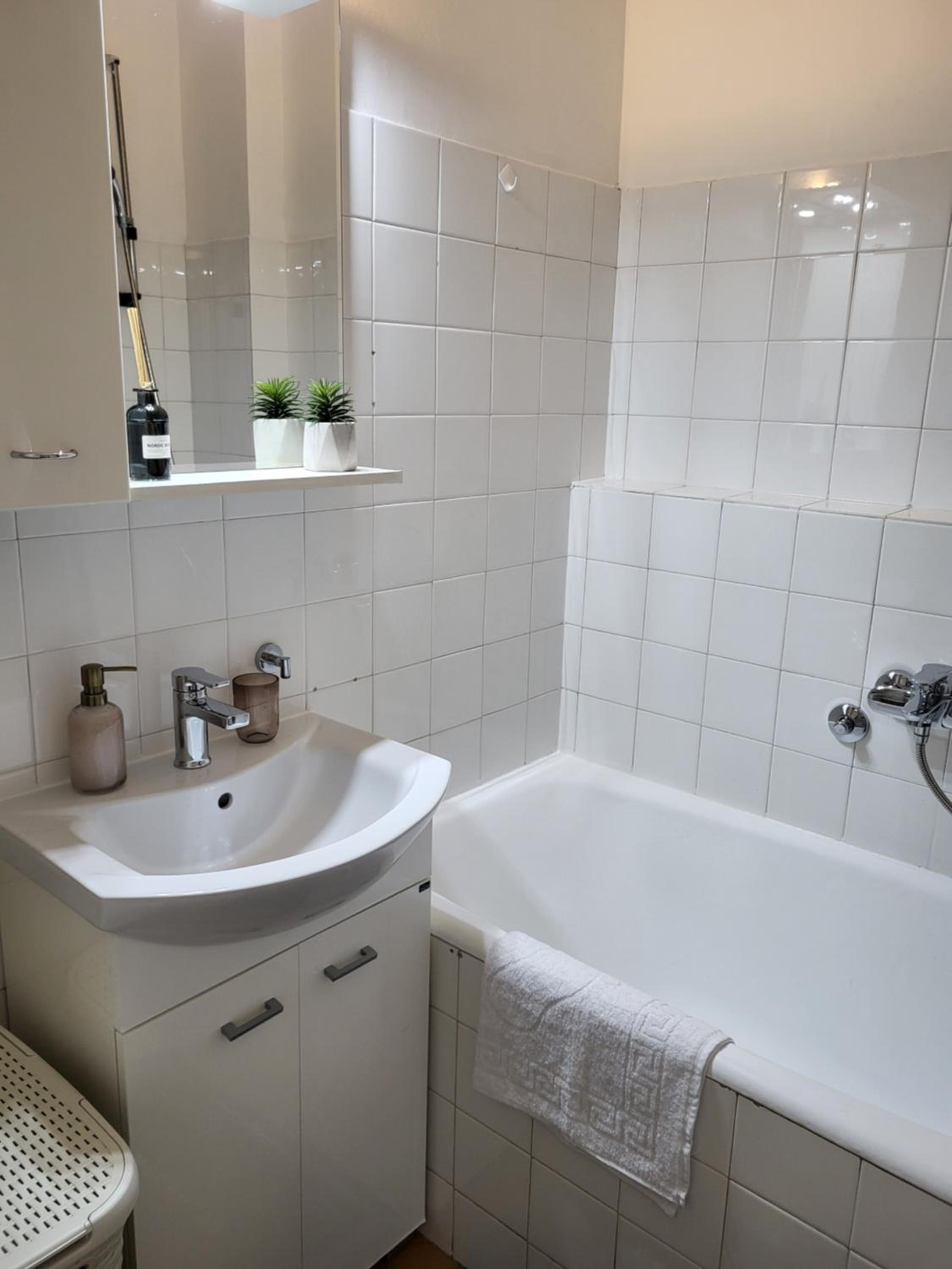 Breeze Apartment