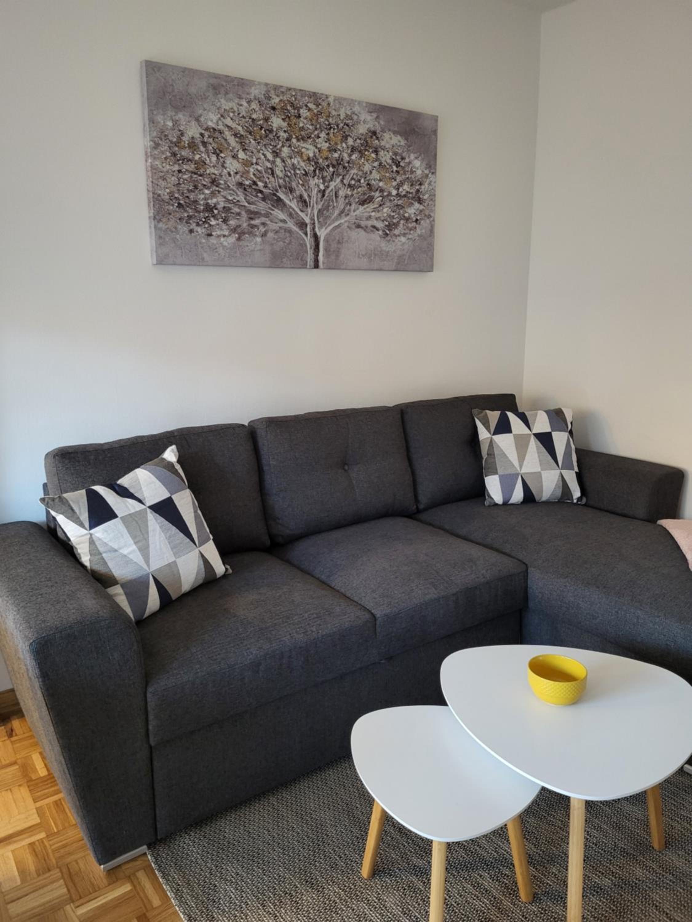 Breeze Apartment