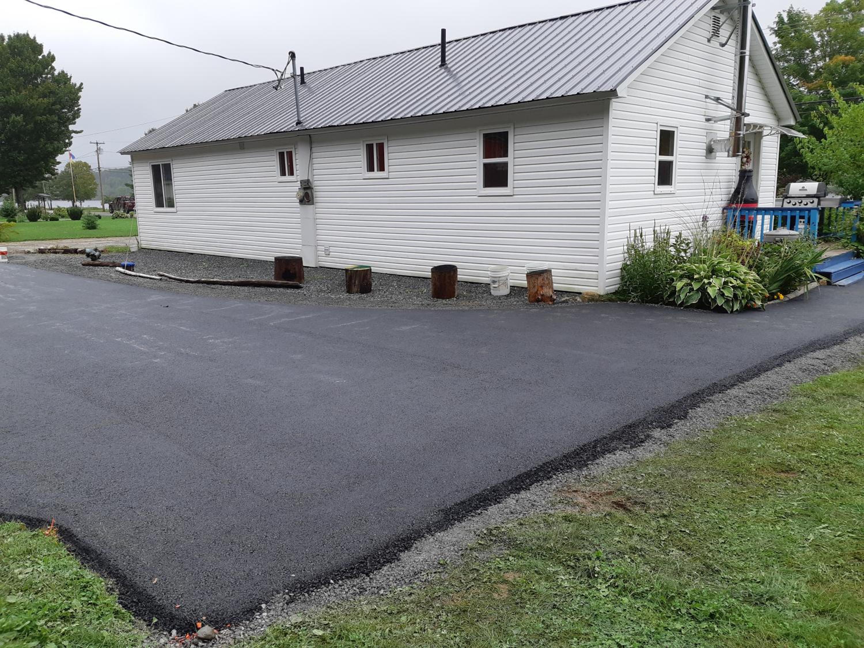 Big Axe Bed & Breakfast