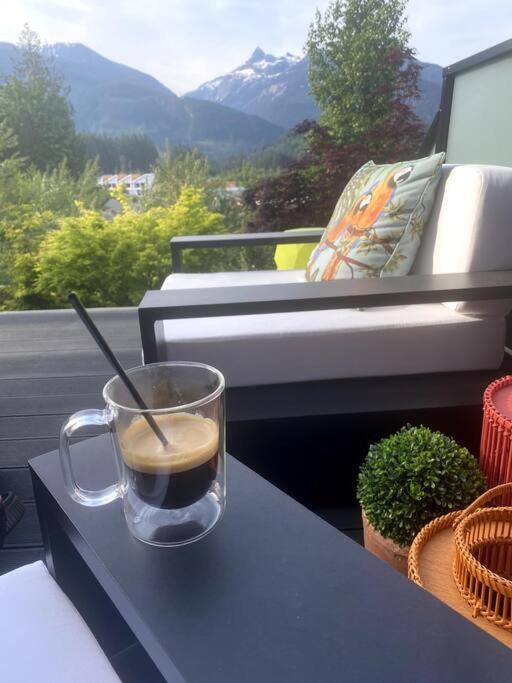 Mountain Serenity Meets Luxury
