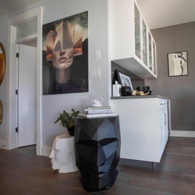 Mountain Serenity Meets Luxury