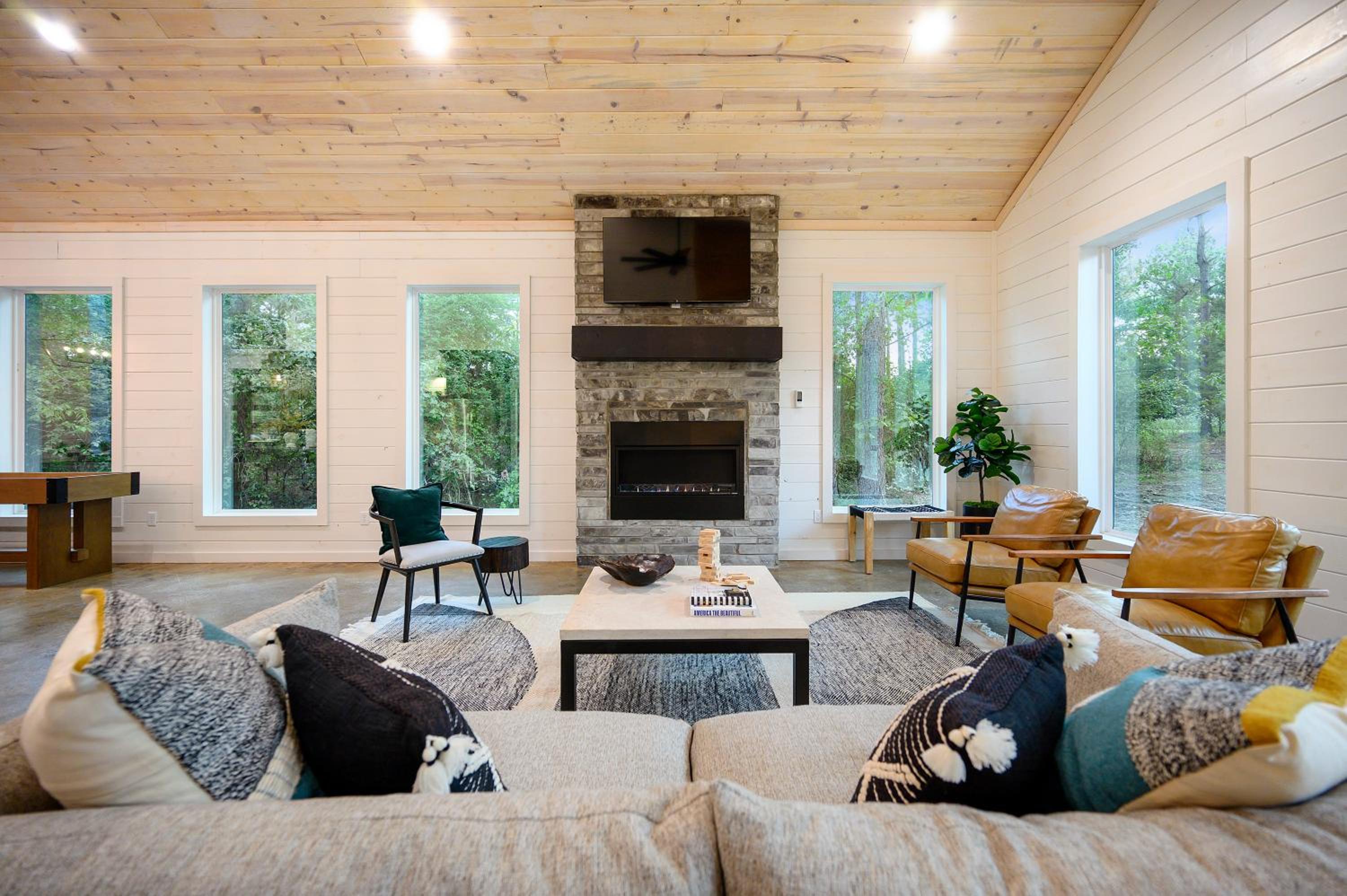 Two Knights Luxury Cabin view 5
