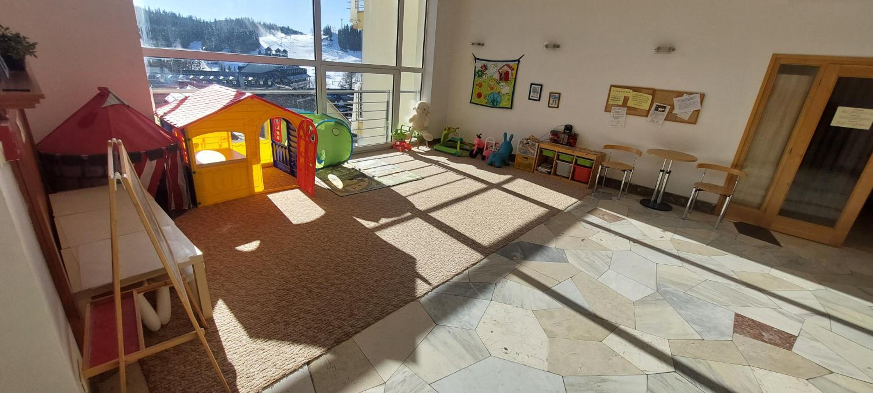 4-izbový apartmán v centre na Donovaloch