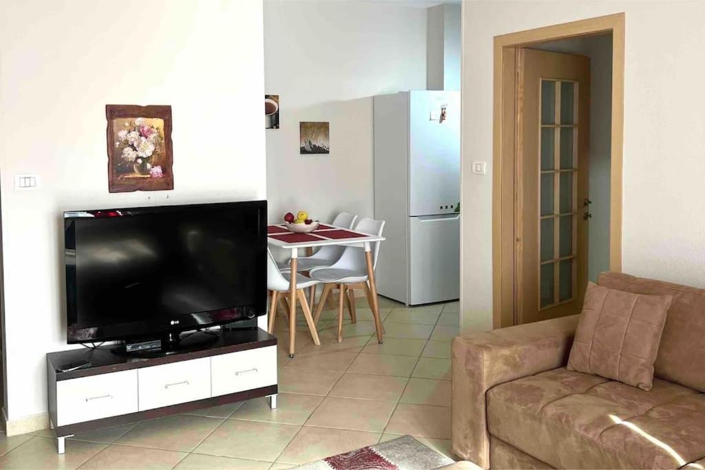 Lusi's apartment