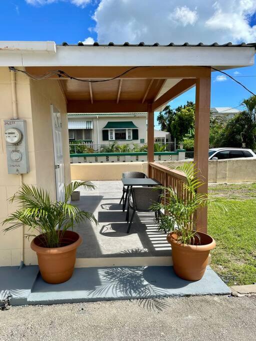 Island Life Apartment