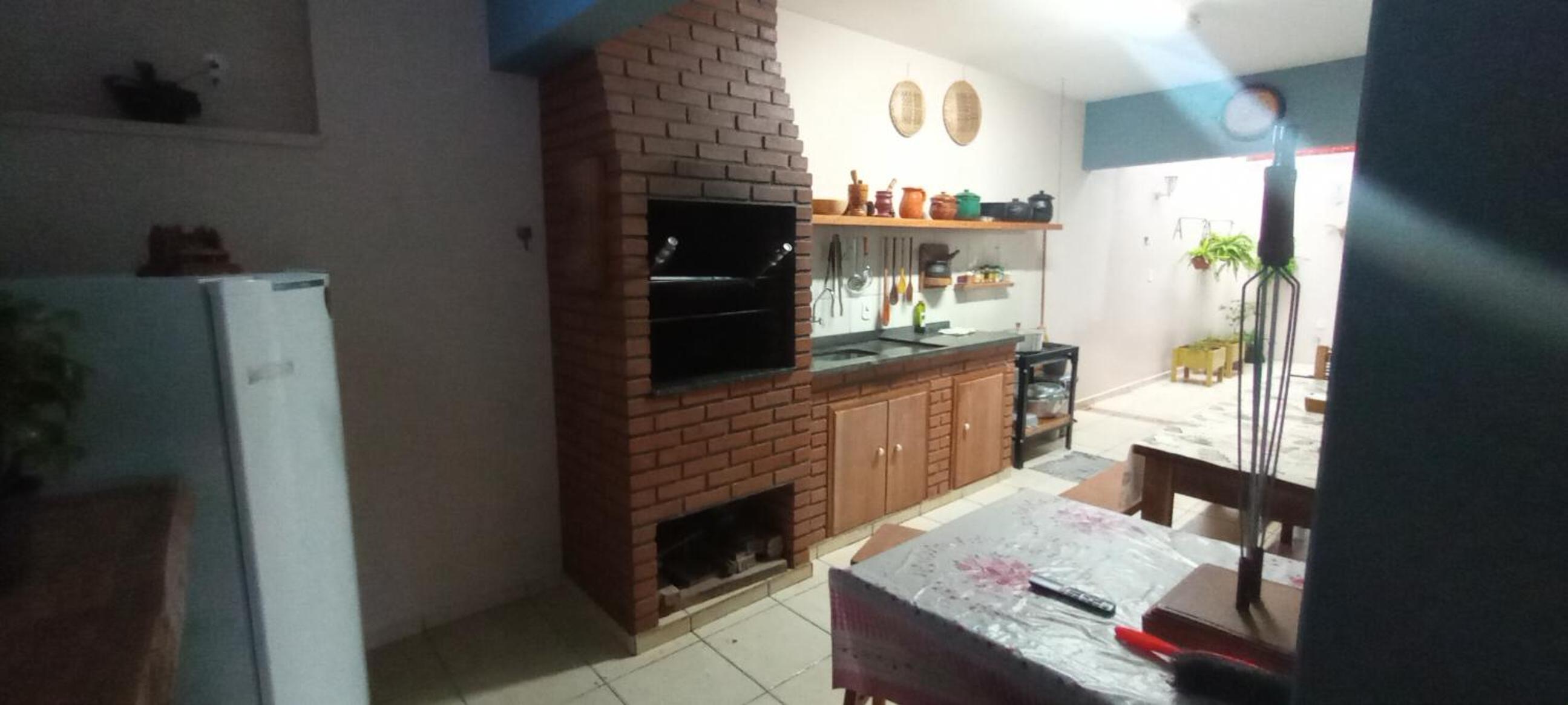 venha pra Itararé sp e Sengés pr se hóspede aqui,casa com duas suites e duas garagens