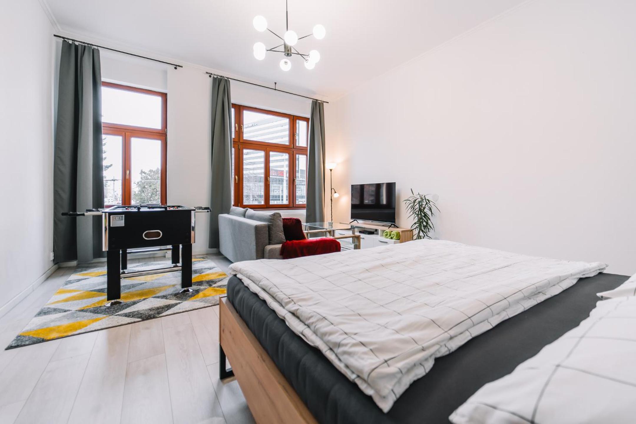 Modern living in city centre view 3