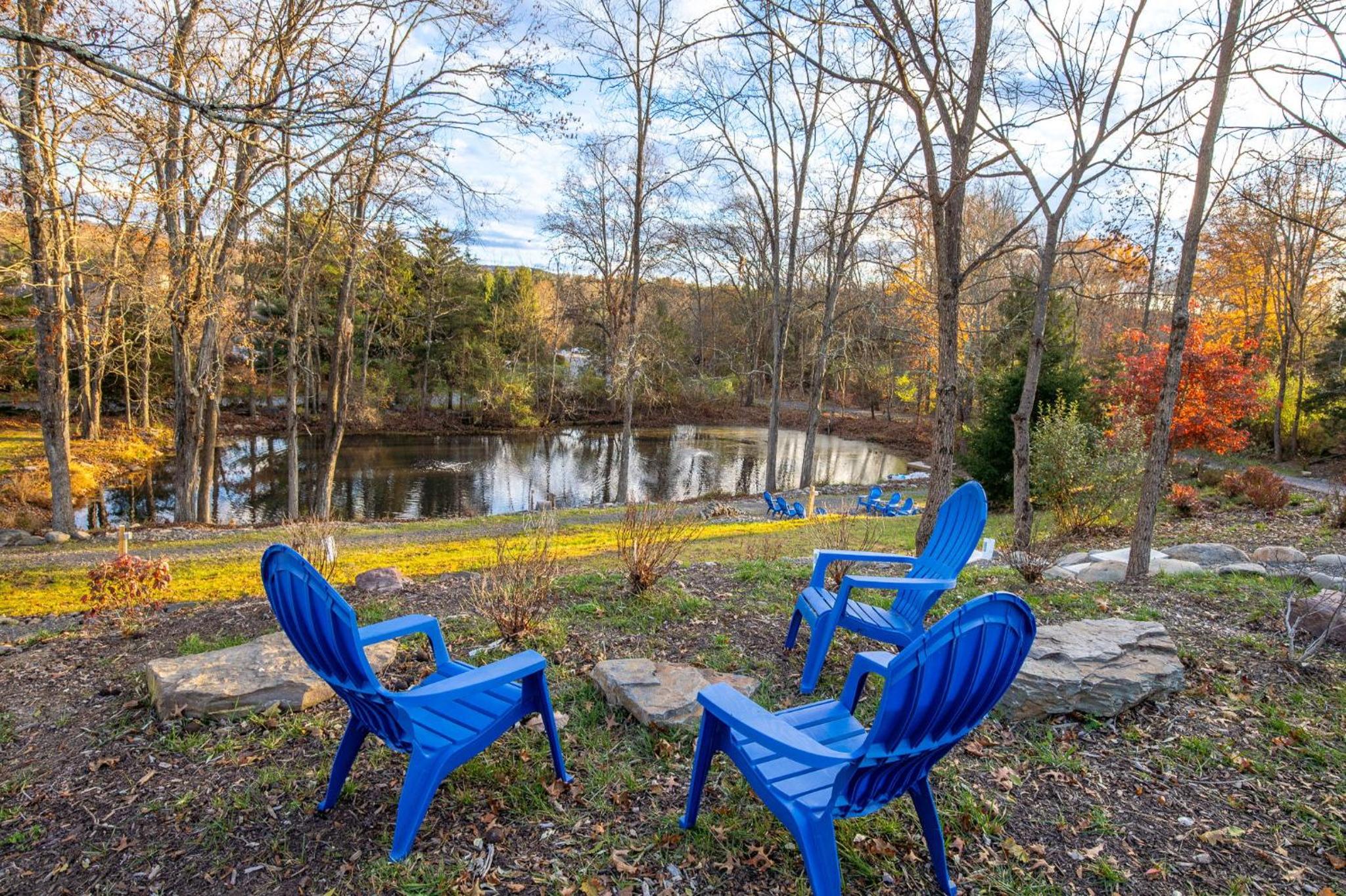18 bd w Indoor Pool Hottub & Sauna - Mystery Room