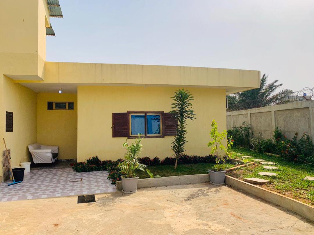 Cotonou dwelling AAC 1