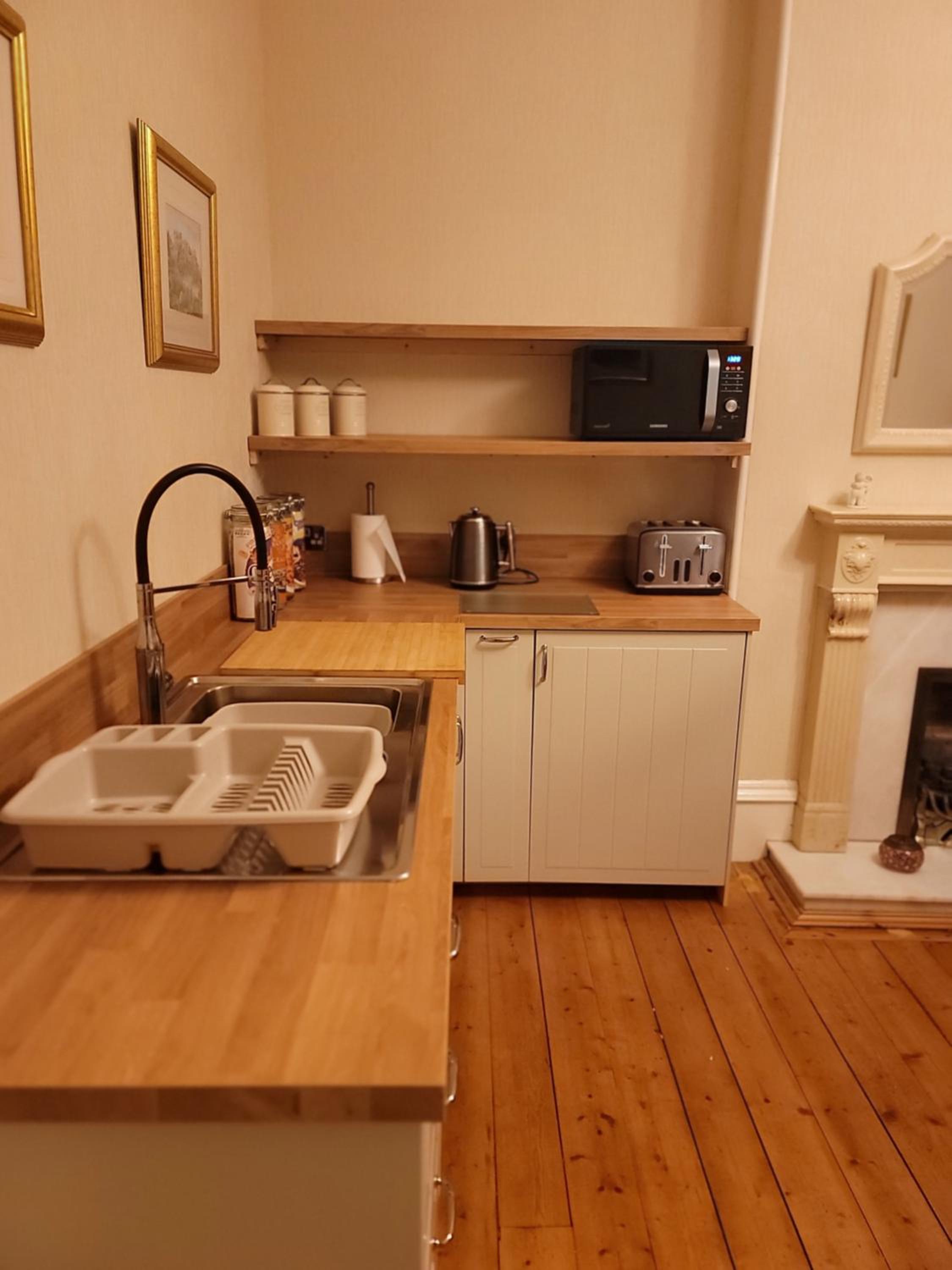 3 Bedroom villa attached to Host home free parking view 5