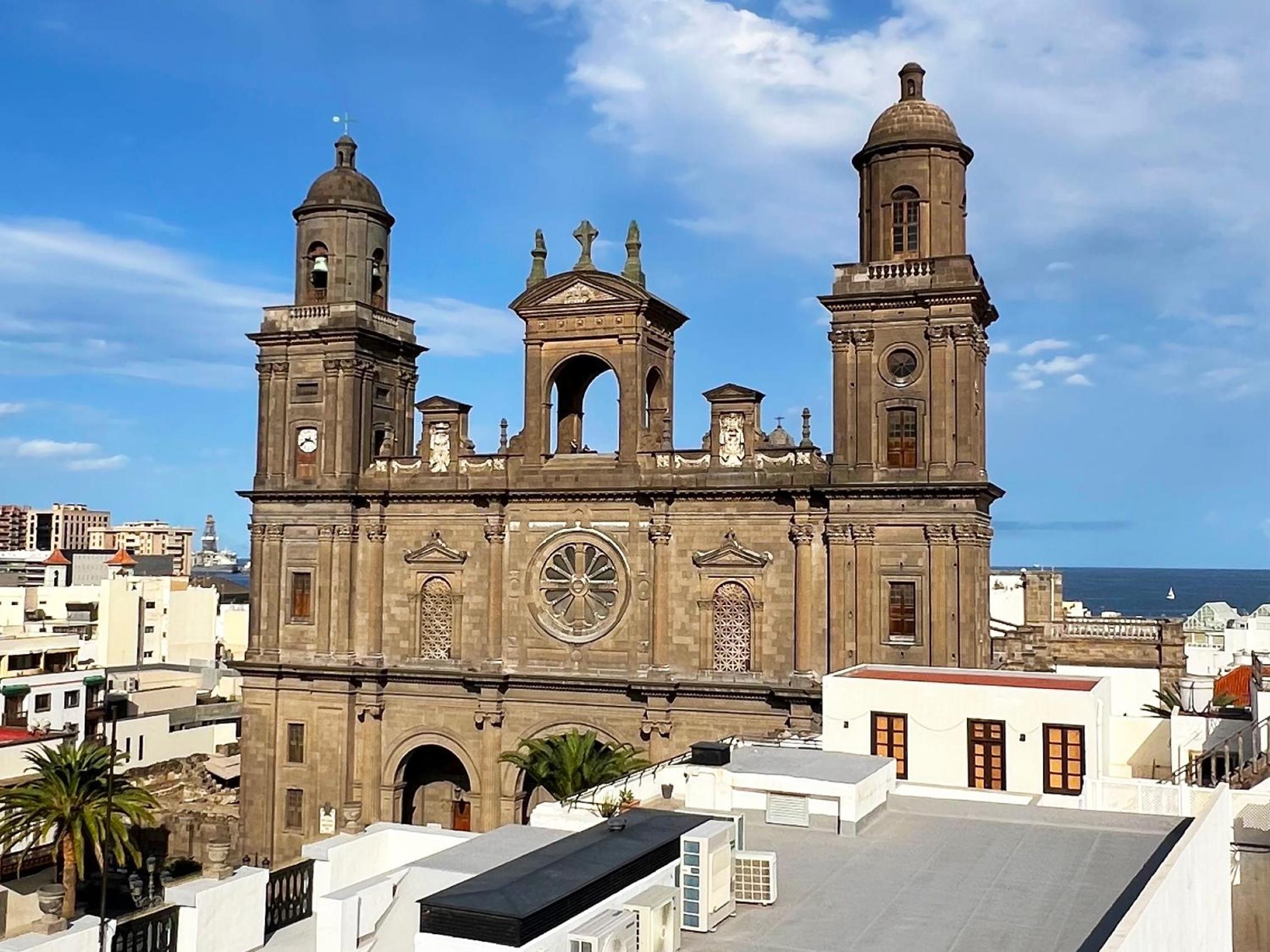 Bambú Suites Vegueta Alquiler por Habitación
