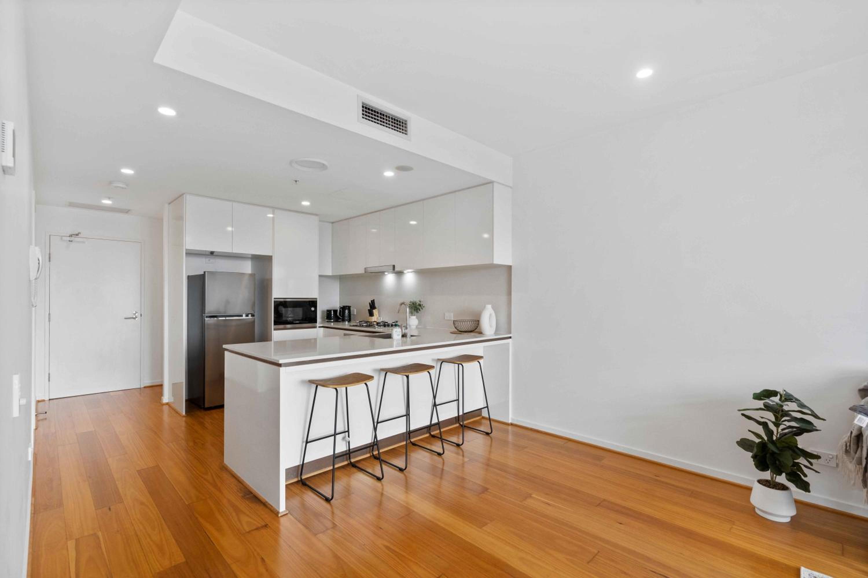 Homely 1-Bedroom with Parking and Wifi