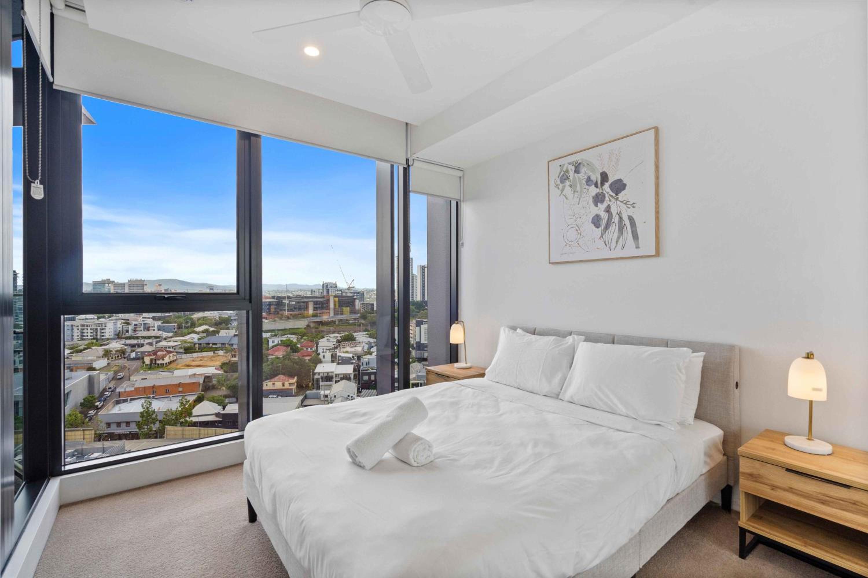 Homely 1-Bedroom with Parking and Wifi